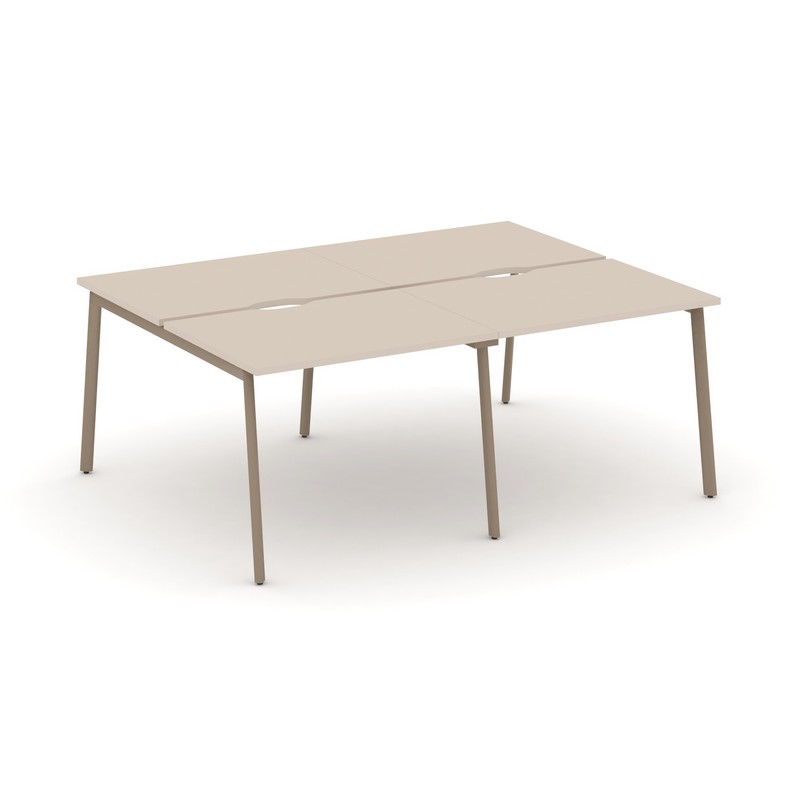 Мебель для персонала ESTETICA ES.D.RS-4.1-VP Раб.станц.4 места с вырезом на плоскоовал.трубе