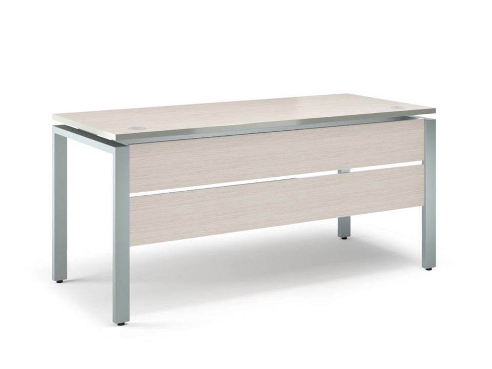 Мебель для персонала на металлокаркасе VITA-M V-1.2.2СМ Стол прямой с царгой